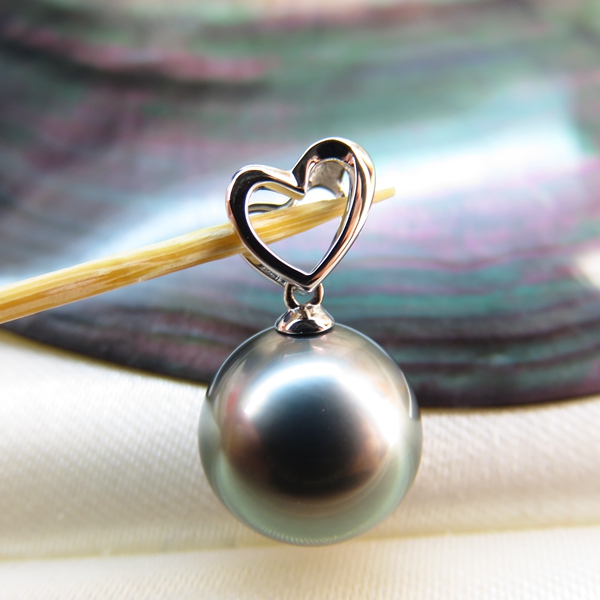 huge tahitian seawater pearl pendant necklace in 18 k gold